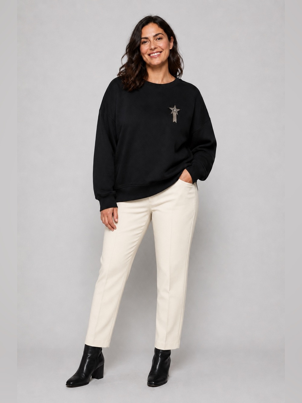 BOSS Women’s Black Embellished Star Fringe Sweatshirt Size XL NWT $129